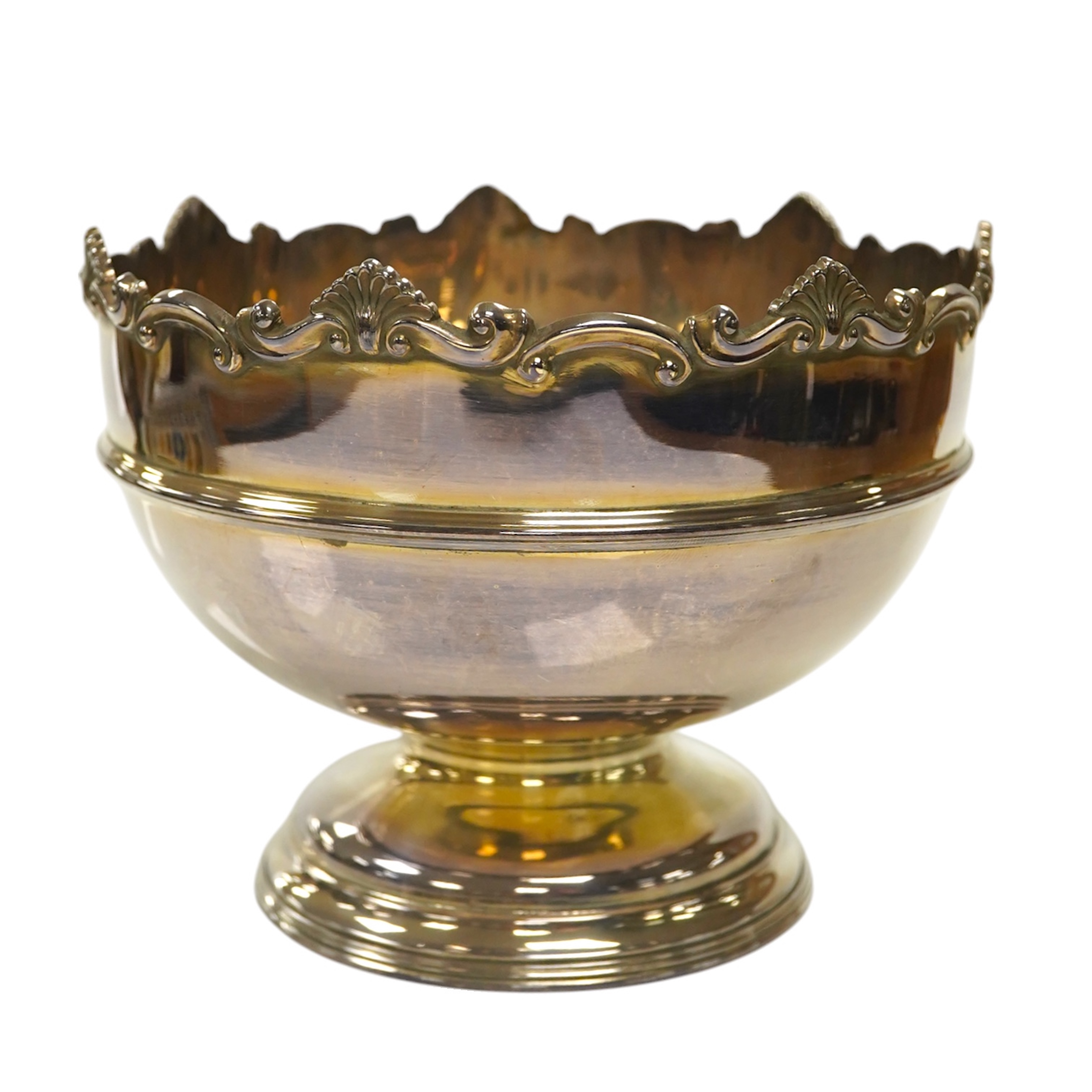 An Elizabeth II silver rose bowl, by Mappin & Webb, Sheffield, 1969, diameter 15.6cm, 12.1oz. Condition - good